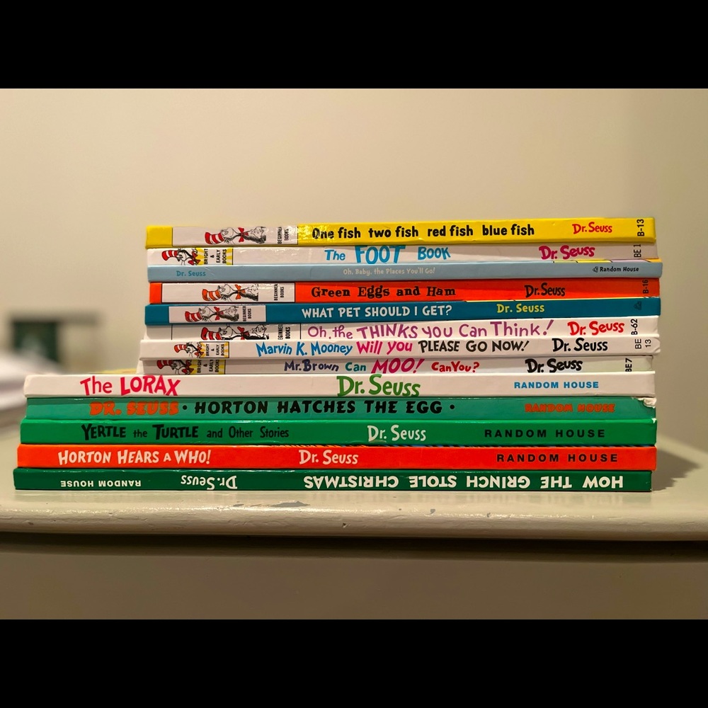 Set of 13 classic Dr. Suess books
